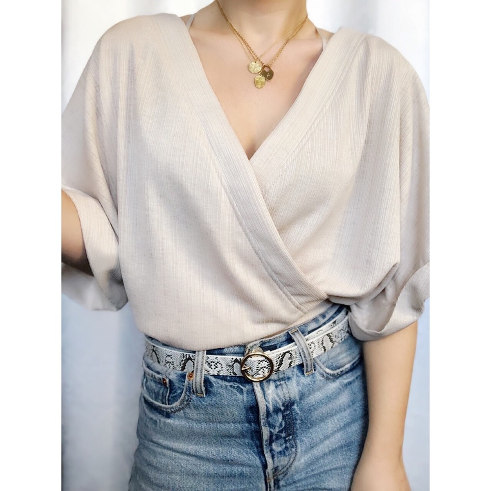 Last 1✨🆕Merci Nude Deep V Kimono Wrap Top - Picture 2 of 8